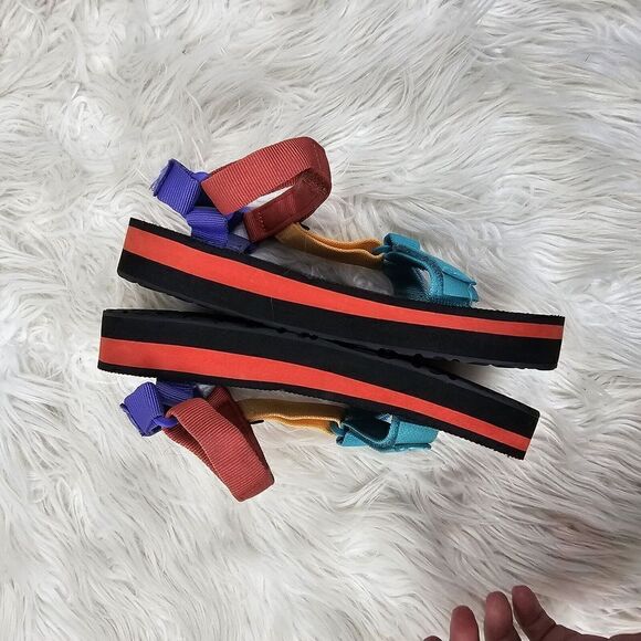 Teva Midfoam Universal Bright Retro Size 4 Platform Sandals - Picture 2 of 4